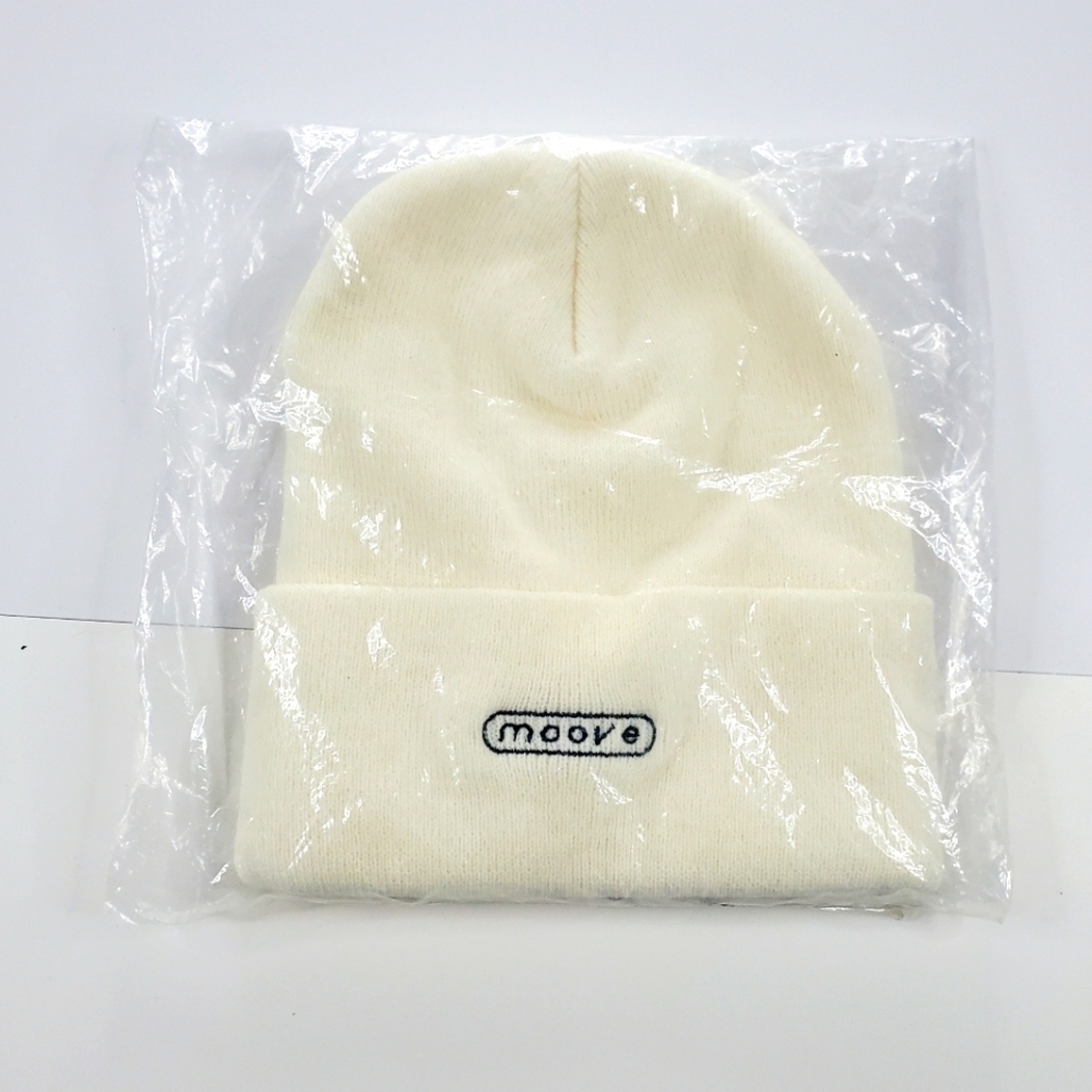 Moove Men's Beanie Hat White One Size Soft Winter Fall Gorpcore Unisex Adult